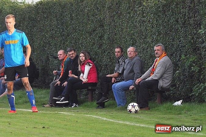 Zdjęcie w galerii na portalu naszraciborz.pl: A klasa: Zameczek obronił trzy punkty wiadomości z regionu