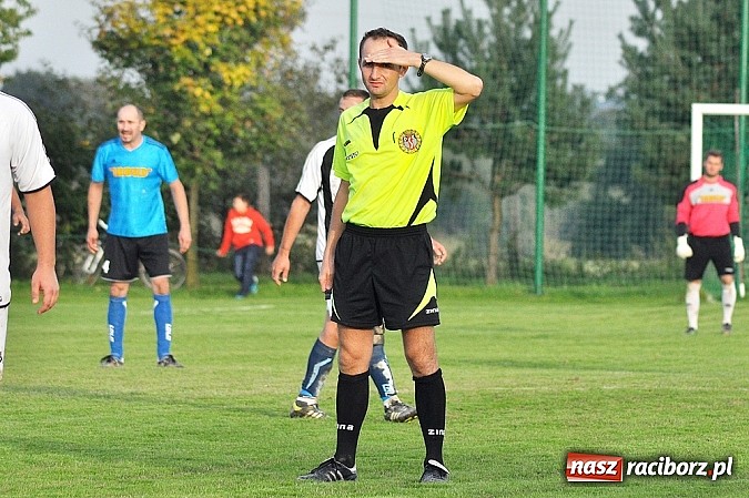 Zdjęcie w galerii na portalu naszraciborz.pl: A klasa: Zameczek obronił trzy punkty wiadomości z regionu