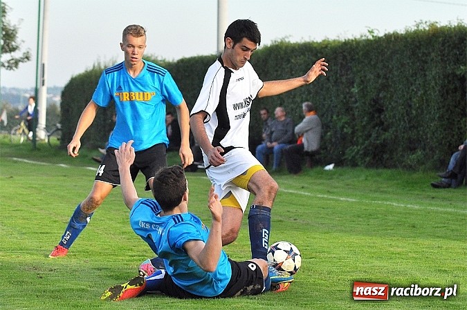 Zdjęcie w galerii na portalu naszraciborz.pl: A klasa: Zameczek obronił trzy punkty wiadomości z regionu