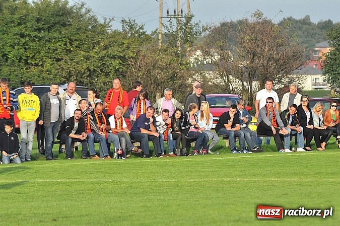 Zdjęcie w galerii na portalu naszraciborz.pl: A klasa: Zameczek obronił trzy punkty wiadomości z regionu