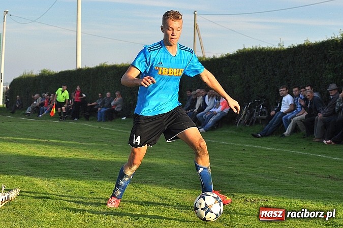 Zdjęcie w galerii na portalu naszraciborz.pl: A klasa: Zameczek obronił trzy punkty wiadomości z regionu