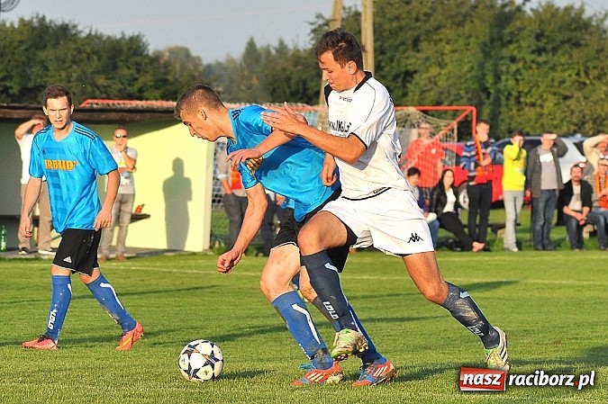 Zdjęcie w galerii na portalu naszraciborz.pl: A klasa: Zameczek obronił trzy punkty wiadomości z regionu