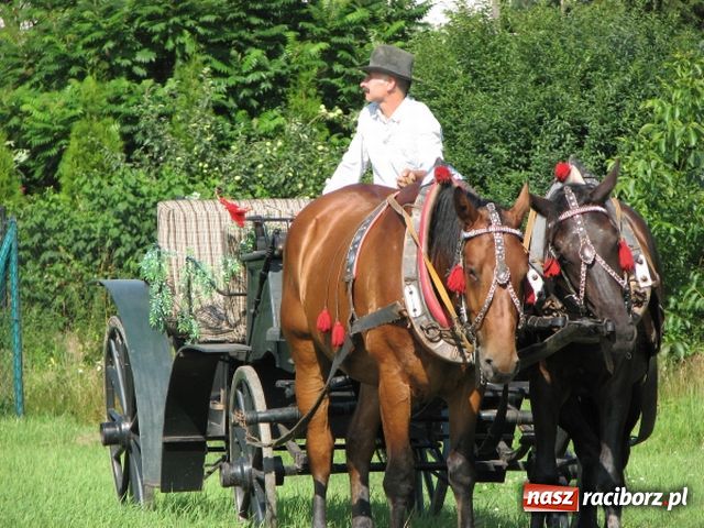 Zdjęcie w galerii na portalu naszraciborz.pl: LKS 07 Markowice świętuje wiadomości z regionu