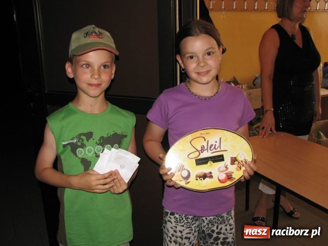 Zdjęcie w galerii na portalu naszraciborz.pl: LKS 07 Markowice świętuje wiadomości z regionu