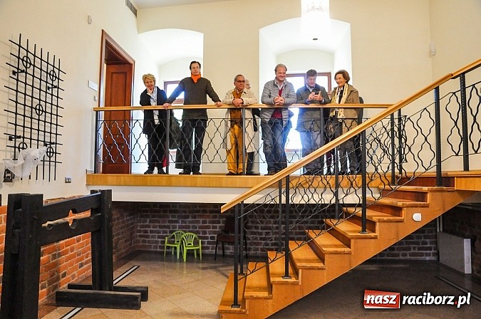 Zdjęcie w galerii na portalu naszraciborz.pl: Arystokratyczna wizyta na raciborskim zamku wiadomości z regionu