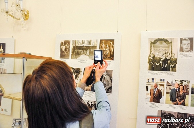 Zdjęcie w galerii na portalu naszraciborz.pl: Arystokratyczna wizyta na raciborskim zamku wiadomości z regionu
