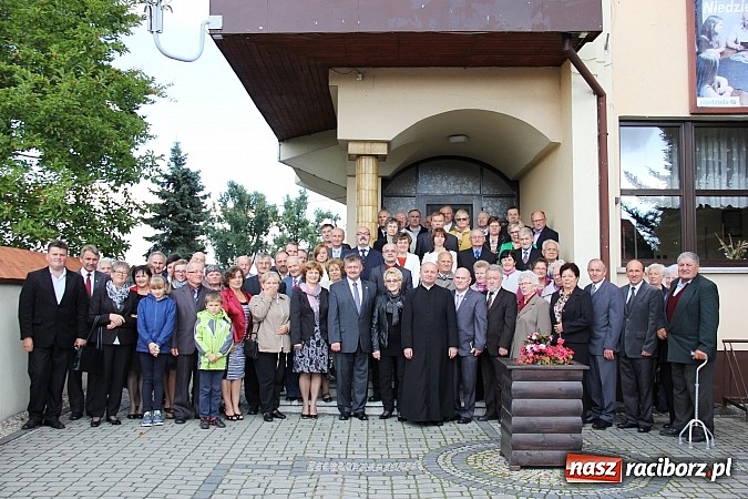 Zdjęcie w galerii na portalu naszraciborz.pl: Koło Pszczelarzy Gminy Krzyżanowice ma już 60 lat! Wielki jubileusz świętowano w Tworkowie wiadomości z regionu
