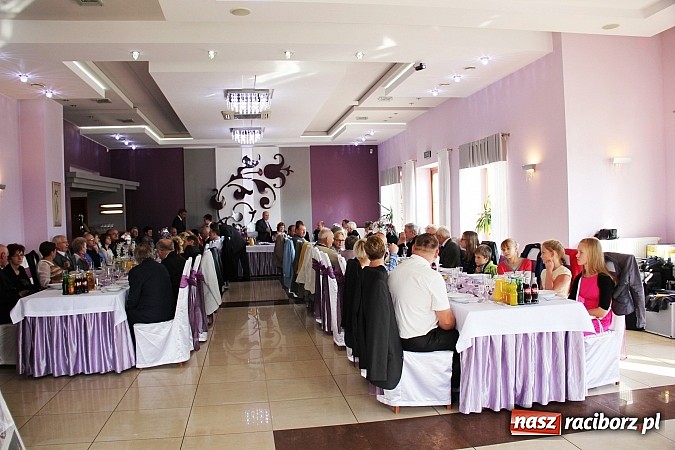 Zdjęcie w galerii na portalu naszraciborz.pl: Koło Pszczelarzy Gminy Krzyżanowice ma już 60 lat! Wielki jubileusz świętowano w Tworkowie wiadomości z regionu