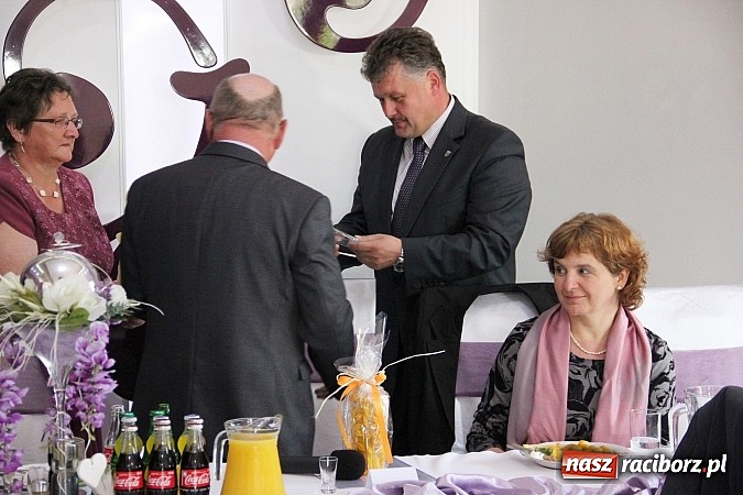 Zdjęcie w galerii na portalu naszraciborz.pl: Koło Pszczelarzy Gminy Krzyżanowice ma już 60 lat! Wielki jubileusz świętowano w Tworkowie wiadomości z regionu