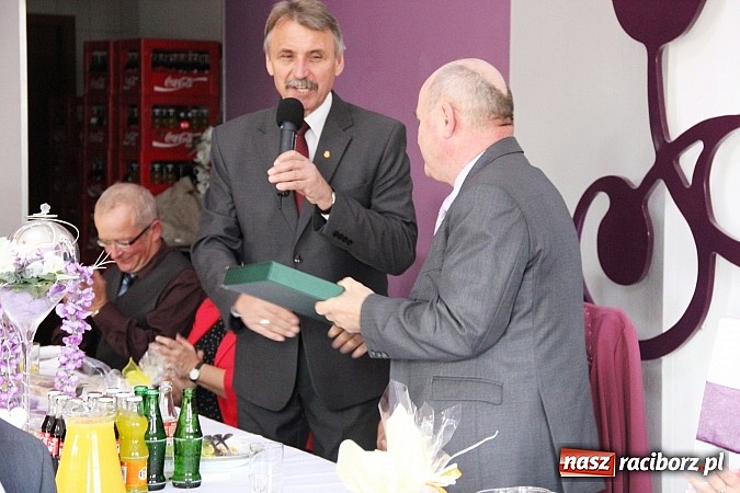 Zdjęcie w galerii na portalu naszraciborz.pl: Koło Pszczelarzy Gminy Krzyżanowice ma już 60 lat! Wielki jubileusz świętowano w Tworkowie wiadomości z regionu