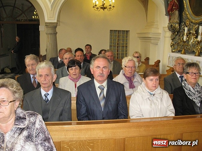 Zdjęcie w galerii na portalu naszraciborz.pl: Koło Pszczelarzy Gminy Krzyżanowice ma już 60 lat! Wielki jubileusz świętowano w Tworkowie wiadomości z regionu