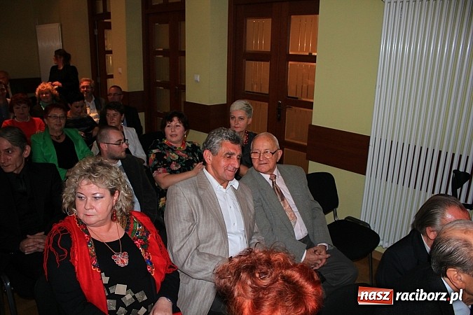 Zdjęcie w galerii na portalu naszraciborz.pl: Święto Animatora Kultury w RCK. Nagrody prezydenta zostały wręczone! wiadomości z regionu