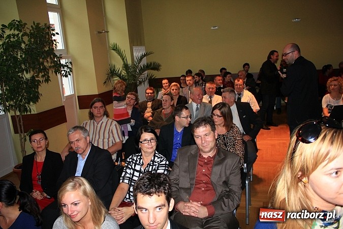 Zdjęcie w galerii na portalu naszraciborz.pl: Święto Animatora Kultury w RCK. Nagrody prezydenta zostały wręczone! wiadomości z regionu