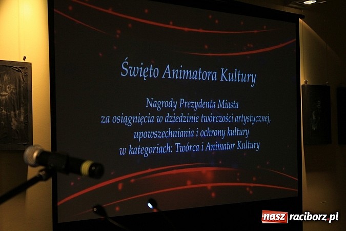 Zdjęcie w galerii na portalu naszraciborz.pl: Święto Animatora Kultury w RCK. Nagrody prezydenta zostały wręczone! wiadomości z regionu