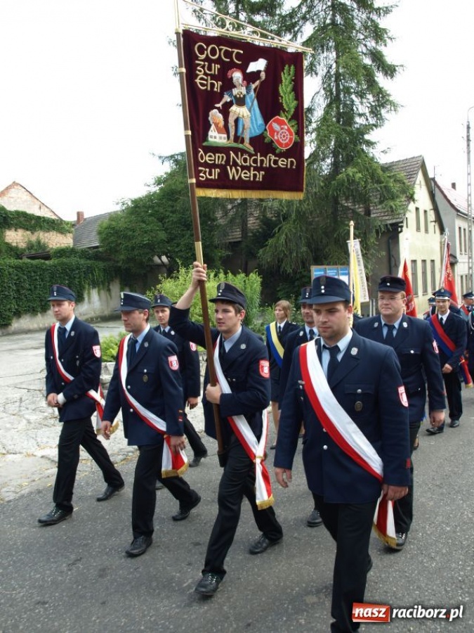 Zdjęcie w galerii na portalu naszraciborz.pl: Agregat na 120. urodziny wiadomości z regionu