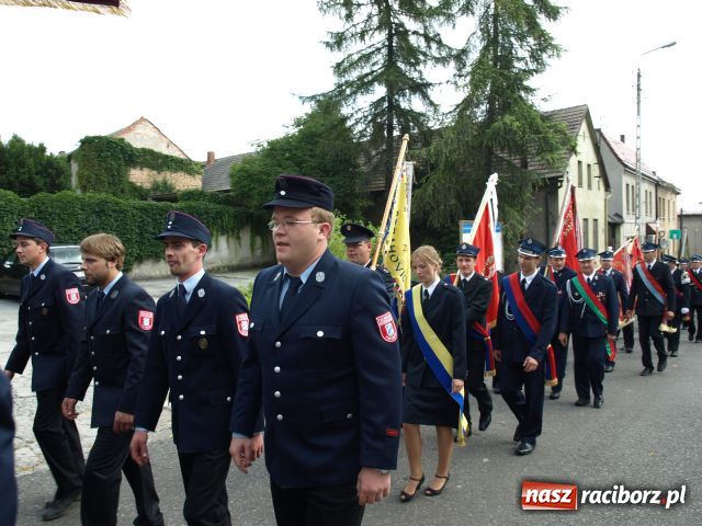 Zdjęcie w galerii na portalu naszraciborz.pl: Agregat na 120. urodziny wiadomości z regionu