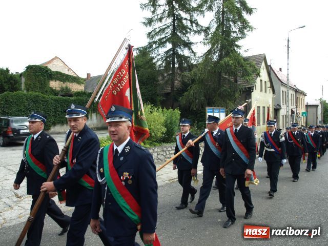 Zdjęcie w galerii na portalu naszraciborz.pl: Agregat na 120. urodziny wiadomości z regionu