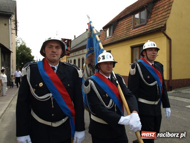 Zdjęcie w galerii na portalu naszraciborz.pl: Agregat na 120. urodziny wiadomości z regionu
