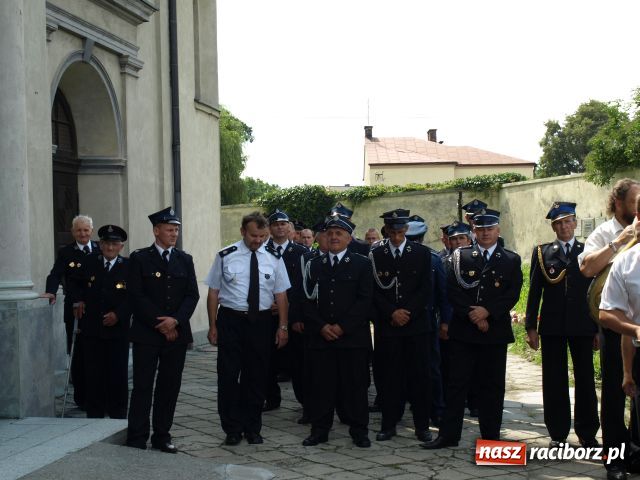 Zdjęcie w galerii na portalu naszraciborz.pl: Agregat na 120. urodziny wiadomości z regionu