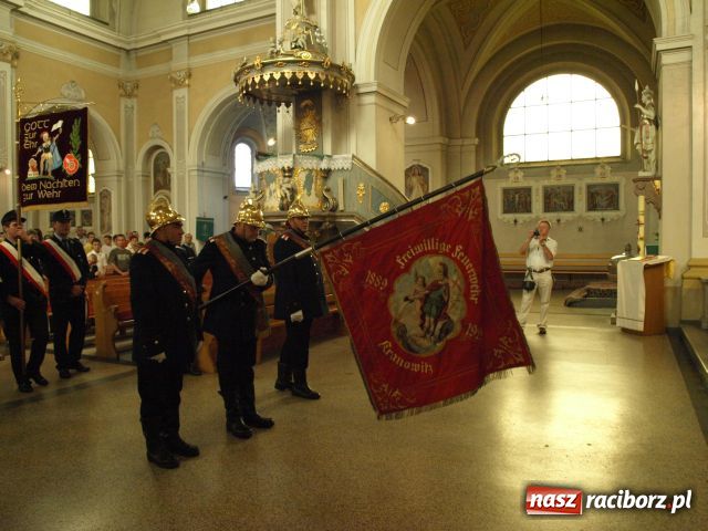 Zdjęcie w galerii na portalu naszraciborz.pl: Agregat na 120. urodziny wiadomości z regionu