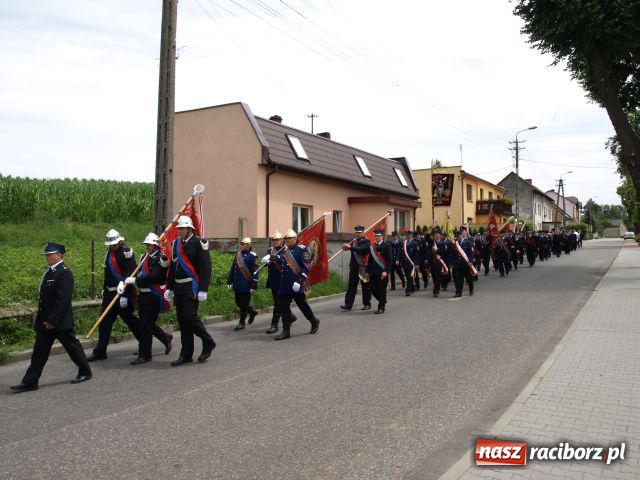 Zdjęcie w galerii na portalu naszraciborz.pl: Agregat na 120. urodziny wiadomości z regionu