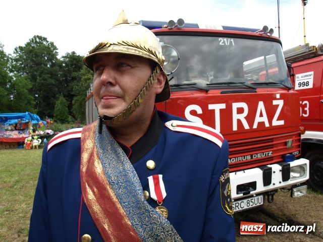 Zdjęcie w galerii na portalu naszraciborz.pl: Agregat na 120. urodziny wiadomości z regionu