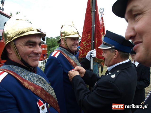 Zdjęcie w galerii na portalu naszraciborz.pl: Agregat na 120. urodziny wiadomości z regionu