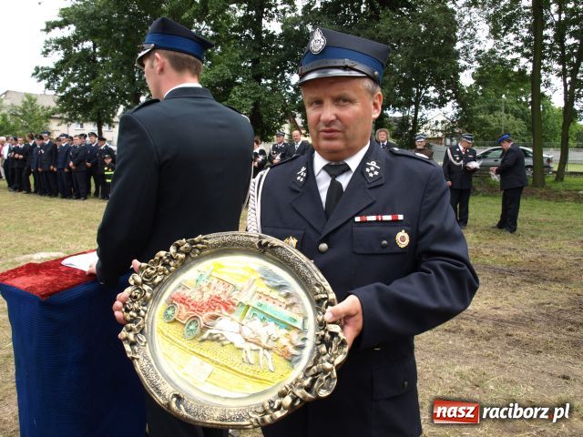 Zdjęcie w galerii na portalu naszraciborz.pl: Agregat na 120. urodziny wiadomości z regionu