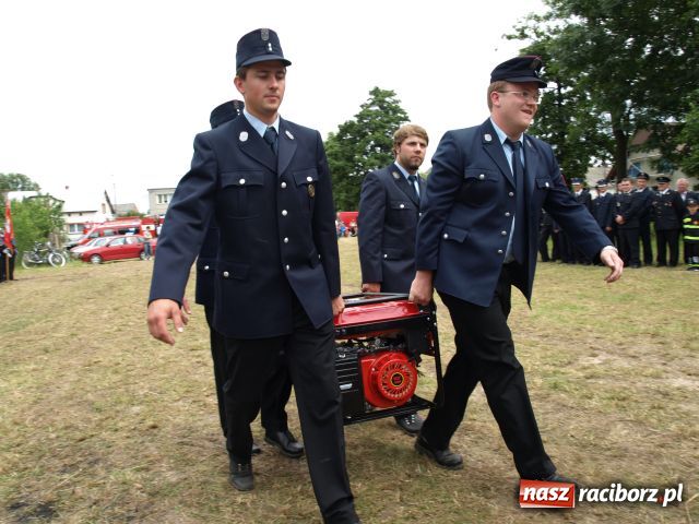 Zdjęcie w galerii na portalu naszraciborz.pl: Agregat na 120. urodziny wiadomości z regionu