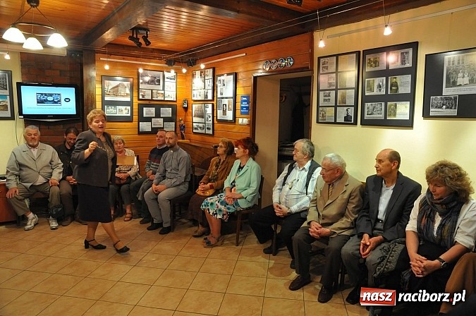 Zdjęcie w galerii na portalu naszraciborz.pl: W siedzibie TMZR dostępna jest wystawa o I wojnie światowej wiadomości z regionu