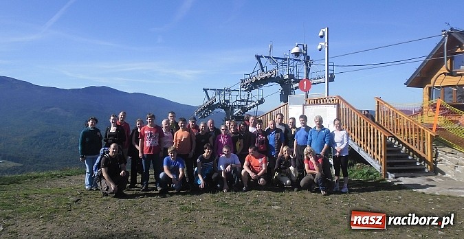 Zdjęcie w galerii na portalu naszraciborz.pl: Zdobywca Korony Gór Polski w Beskidzie Żywieckim wiadomości z regionu