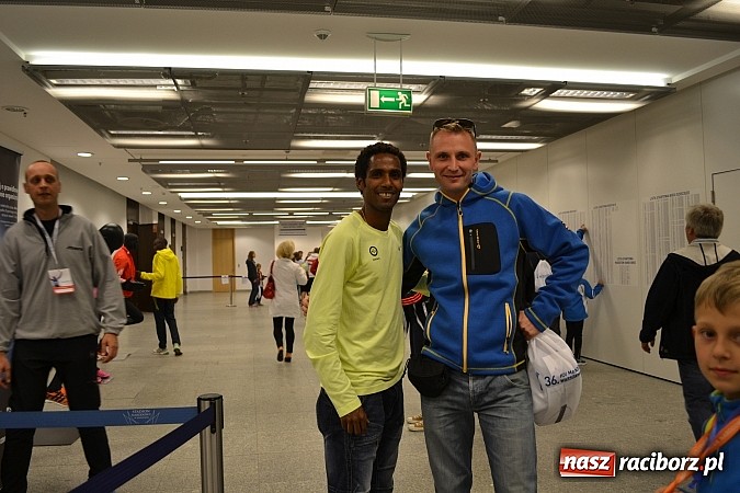 Zdjęcie w galerii na portalu naszraciborz.pl: Raciborzanie wystartowali w Maratonie Warszawskim! wiadomości z regionu