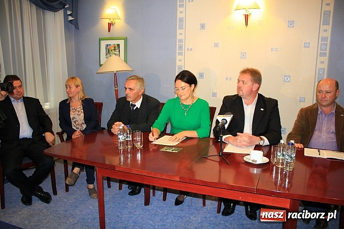 Zdjęcie w galerii na portalu naszraciborz.pl: Dawid Wacławczyk: Nie planujemy rewolucji wiadomości z regionu