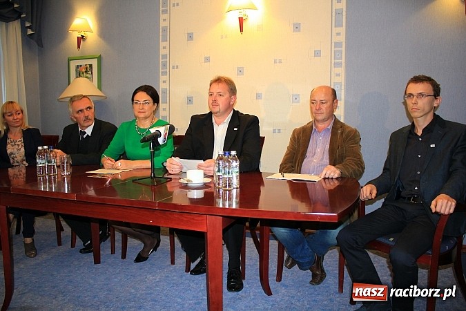 Zdjęcie w galerii na portalu naszraciborz.pl: Dawid Wacławczyk: Nie planujemy rewolucji wiadomości z regionu