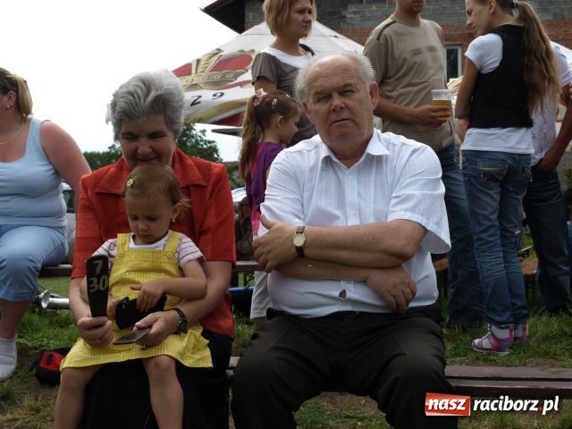 Zdjęcie w galerii na portalu naszraciborz.pl: Puchar powędrował do Bolesławia wiadomości z regionu