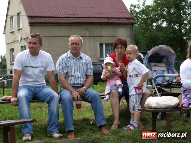 Zdjęcie w galerii na portalu naszraciborz.pl: Puchar powędrował do Bolesławia wiadomości z regionu