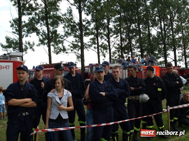 Zdjęcie w galerii na portalu naszraciborz.pl: Puchar powędrował do Bolesławia wiadomości z regionu