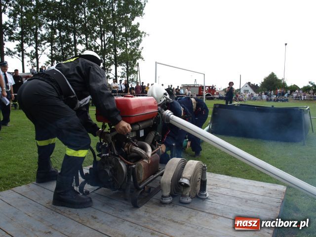 Zdjęcie w galerii na portalu naszraciborz.pl: Puchar powędrował do Bolesławia wiadomości z regionu