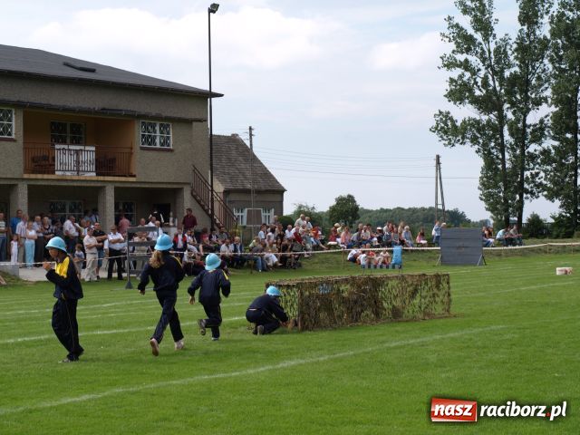 Zdjęcie w galerii na portalu naszraciborz.pl: Puchar powędrował do Bolesławia wiadomości z regionu