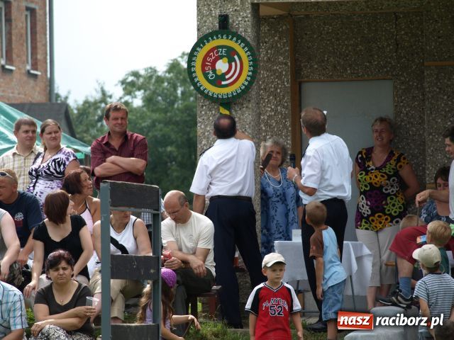 Zdjęcie w galerii na portalu naszraciborz.pl: Puchar powędrował do Bolesławia wiadomości z regionu