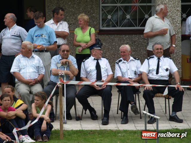 Zdjęcie w galerii na portalu naszraciborz.pl: Puchar powędrował do Bolesławia wiadomości z regionu