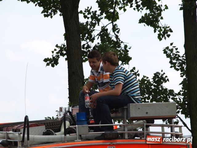 Zdjęcie w galerii na portalu naszraciborz.pl: Puchar powędrował do Bolesławia wiadomości z regionu