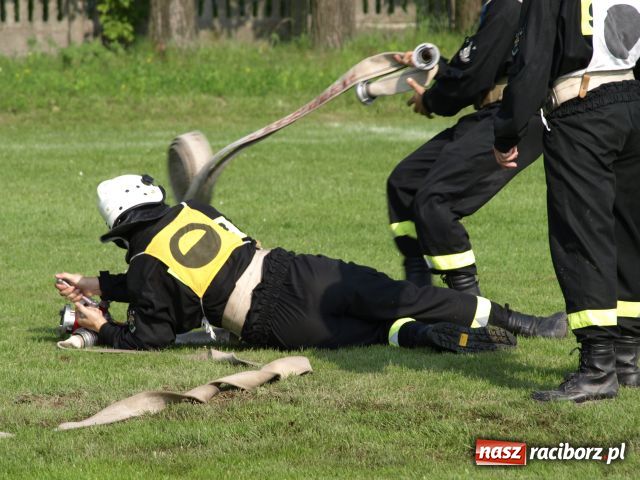 Zdjęcie w galerii na portalu naszraciborz.pl: Puchar powędrował do Bolesławia wiadomości z regionu