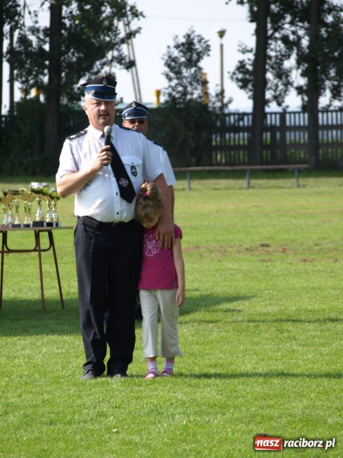 Zdjęcie w galerii na portalu naszraciborz.pl: Puchar powędrował do Bolesławia wiadomości z regionu