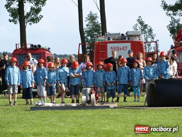 Zdjęcie w galerii na portalu naszraciborz.pl: Puchar powędrował do Bolesławia wiadomości z regionu