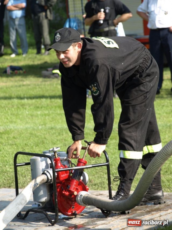 Zdjęcie w galerii na portalu naszraciborz.pl: Puchar powędrował do Bolesławia wiadomości z regionu