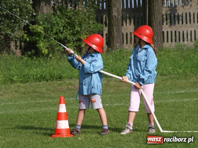 Zdjęcie w galerii na portalu naszraciborz.pl: Puchar powędrował do Bolesławia wiadomości z regionu