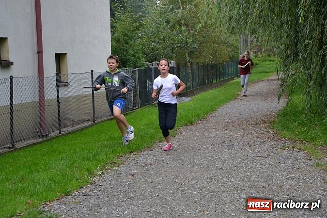Zdjęcie w galerii na portalu naszraciborz.pl: W Tworkowie królowały dziś przełaje  wiadomości z regionu