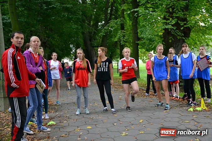 Zdjęcie w galerii na portalu naszraciborz.pl: W Tworkowie królowały dziś przełaje  wiadomości z regionu