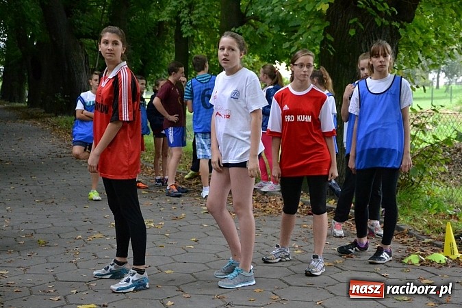 Zdjęcie w galerii na portalu naszraciborz.pl: W Tworkowie królowały dziś przełaje  wiadomości z regionu